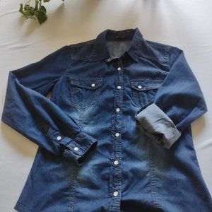 New Look Denim Tailor Fit Button up Shirt